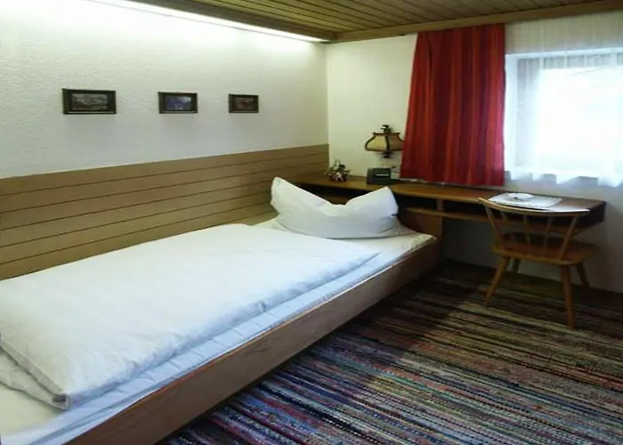 Πανσιόν Stubachblick 3*